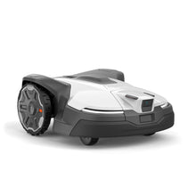 Load image into Gallery viewer, Husqvarna Automower 450V NERA