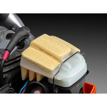 Load image into Gallery viewer, Husqvarna 565 Chainsaw
