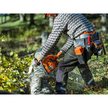 Load image into Gallery viewer, Husqvarna 450S - Petrol Chainsaw
